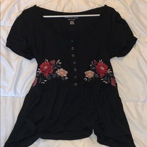 American Eagle Soft Flower Embroidered Shirt